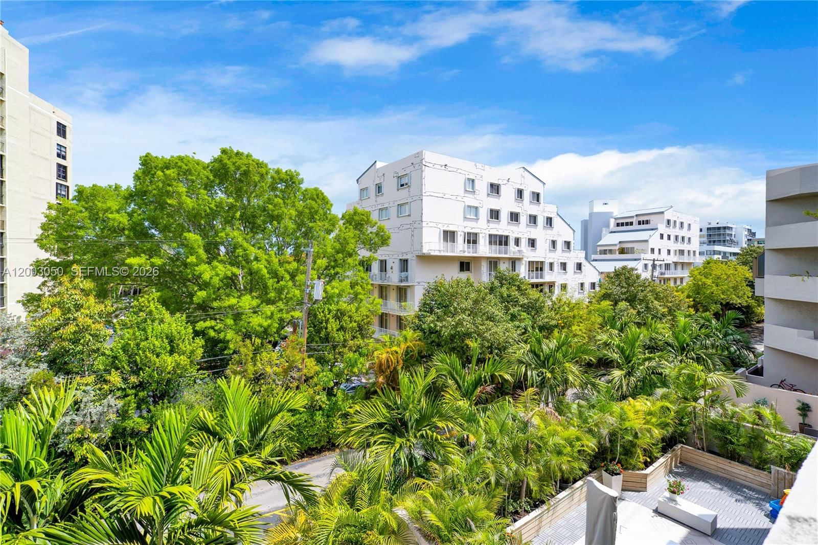 Real estate property located at 101 Crandon Blvd #367, Miami-dade, Key Colony No 4 Condo, Key Biscayne, FL