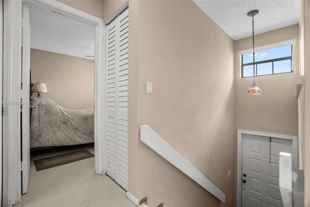 Real estate property located at 906 Republic Ct, Broward, Republic Square Condo, Deerfield Beach, FL
