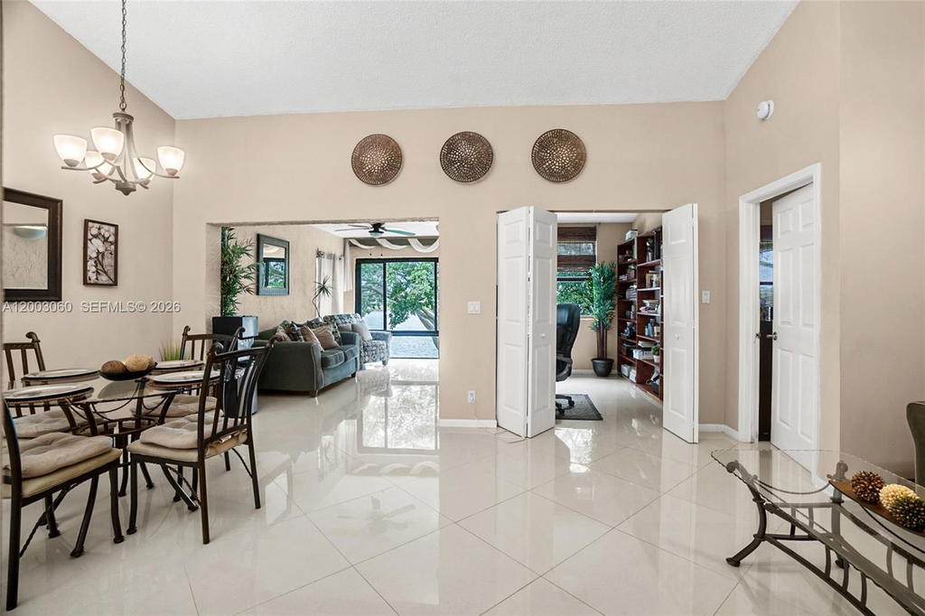 Real estate property located at 906 Republic Ct, Broward, Republic Square Condo, Deerfield Beach, FL
