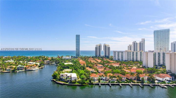 Real estate property located at 19667 Turnberry Way #18D, Miami-dade, Turnberry Isle South Cond, Aventura, FL