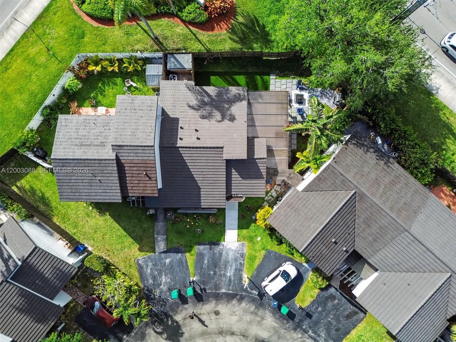 Real estate property located at 12702 151st Ln, Miami-dade, Deerwood Townhomes, Miami, FL