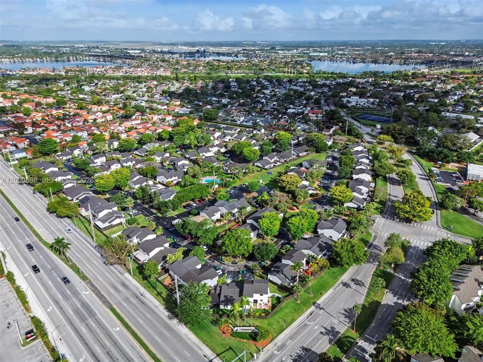 Real estate property located at 12702 151st Ln, Miami-dade, Deerwood Townhomes, Miami, FL