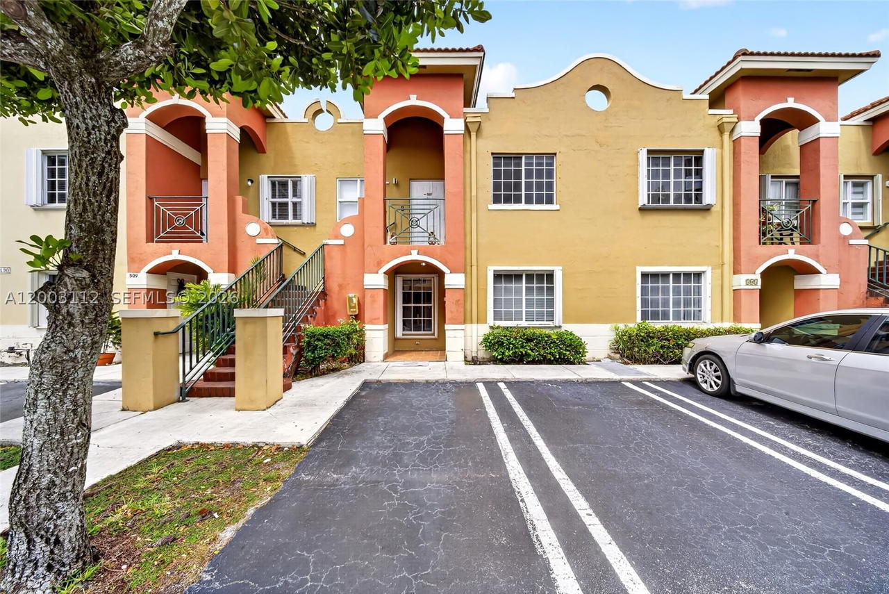 Real estate property located at 15490 134th Pl #507, Miami-dade, Vista Alegre Townhomes Vi, Miami, FL
