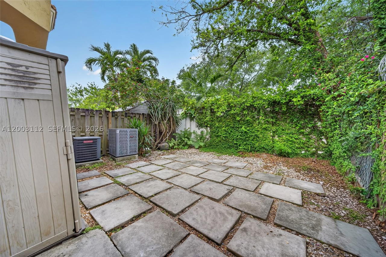 Real estate property located at 15490 134th Pl #507, Miami-dade, Vista Alegre Townhomes Vi, Miami, FL