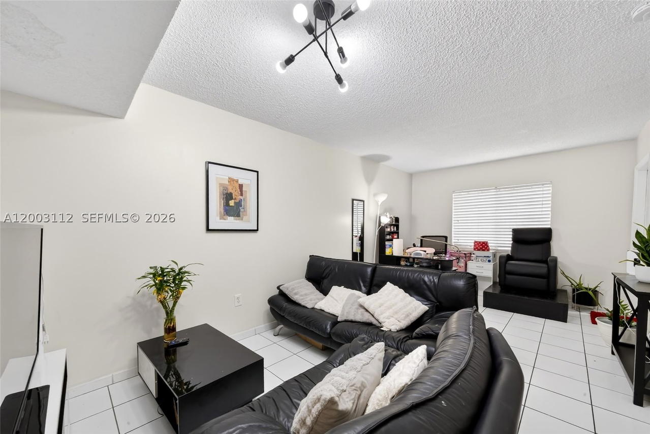 Real estate property located at 15490 134th Pl #507, Miami-dade, Vista Alegre Townhomes Vi, Miami, FL