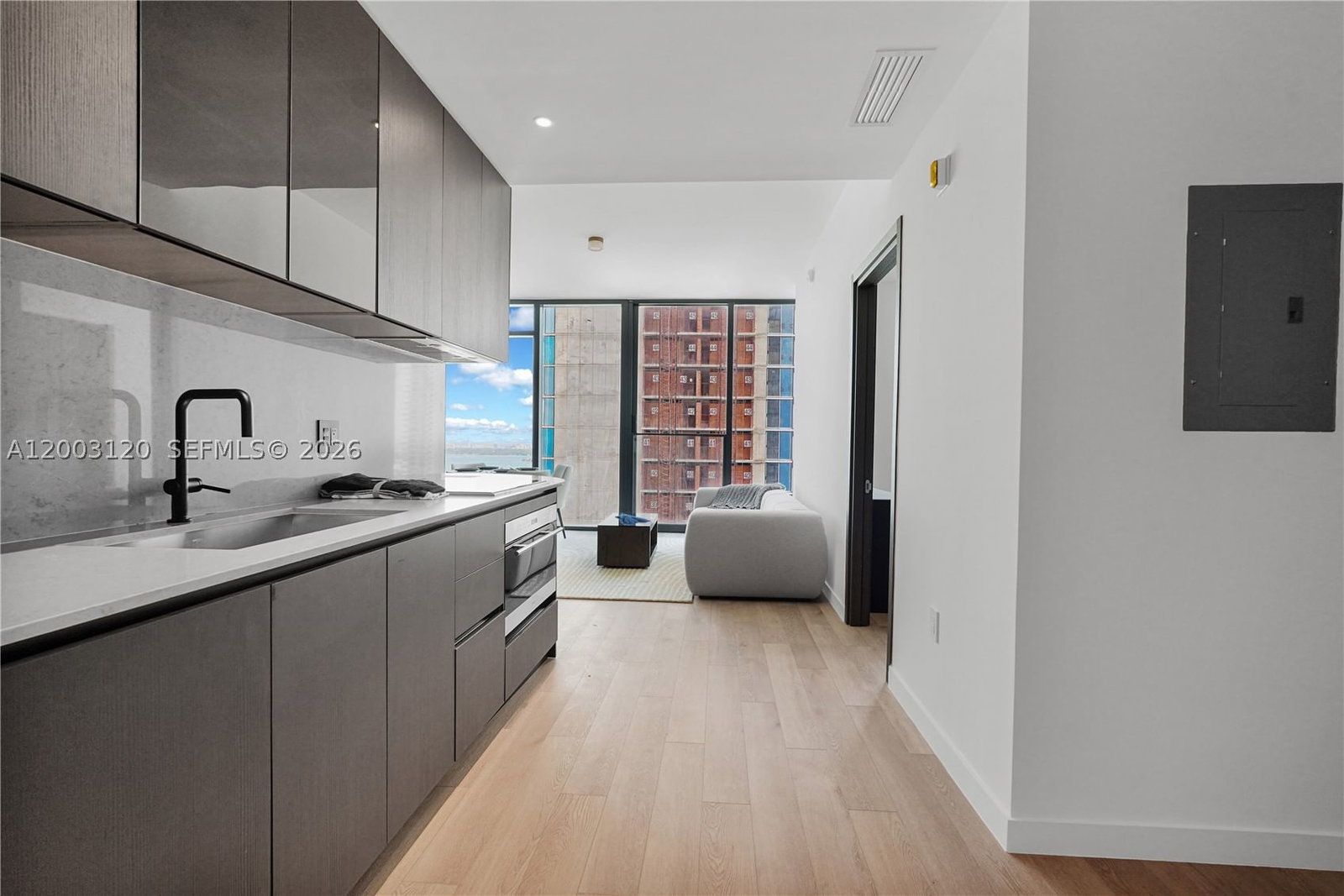 Real estate property located at 20 11th St #4006, Miami-dade, Miami North, Miami, FL