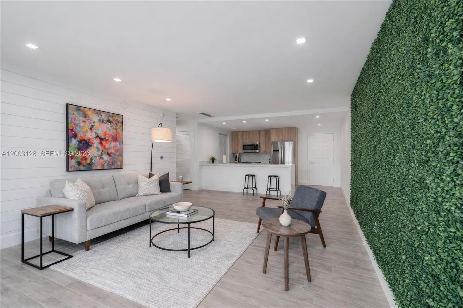 Real estate property located at 1300 Ponce De Leon Blvd #815, Miami-dade, 1300 Ponce Condo, Coral Gables, FL