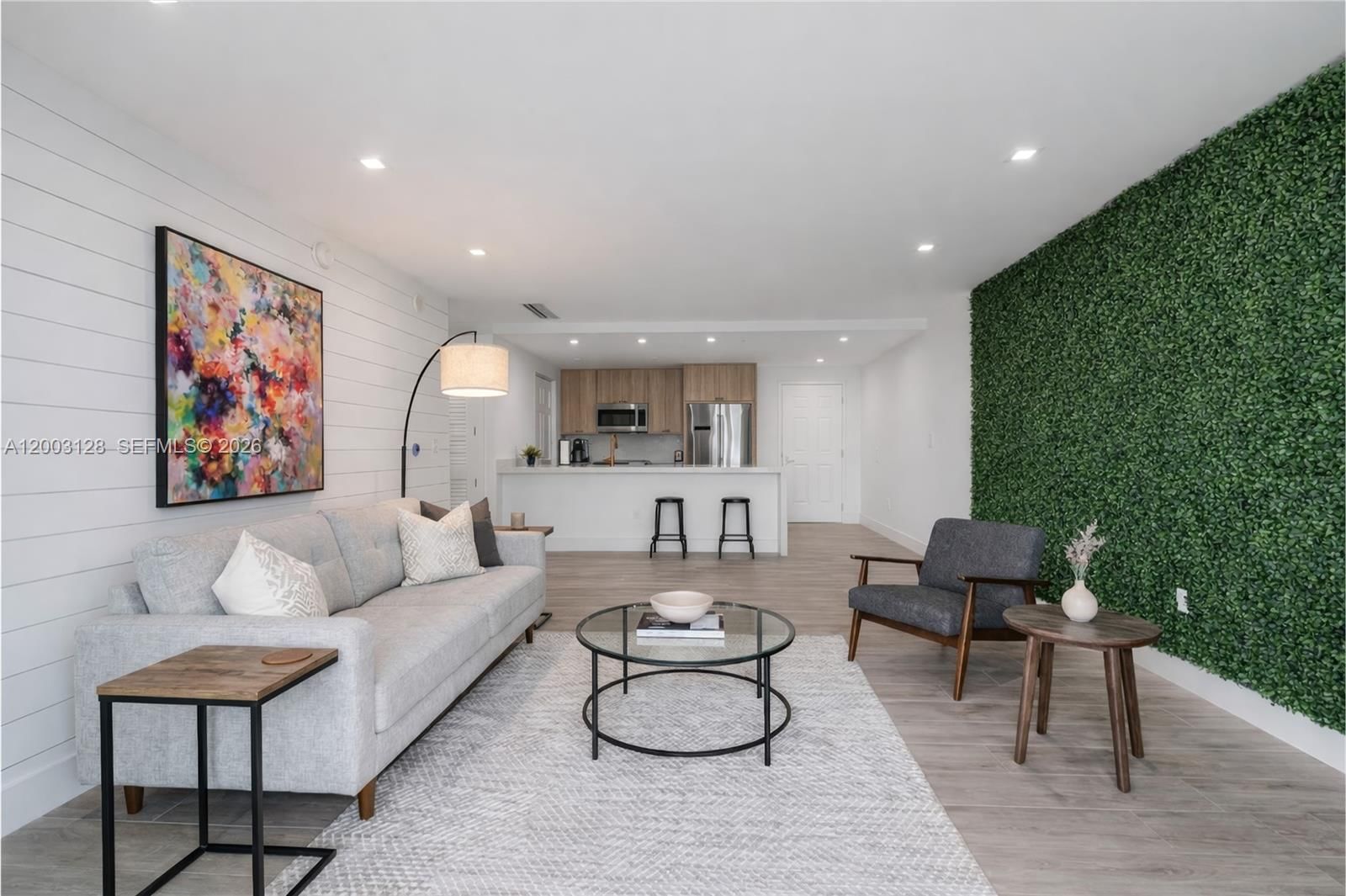 Real estate property located at 1300 Ponce De Leon Blvd #815, Miami-dade, 1300 Ponce Condo, Coral Gables, FL