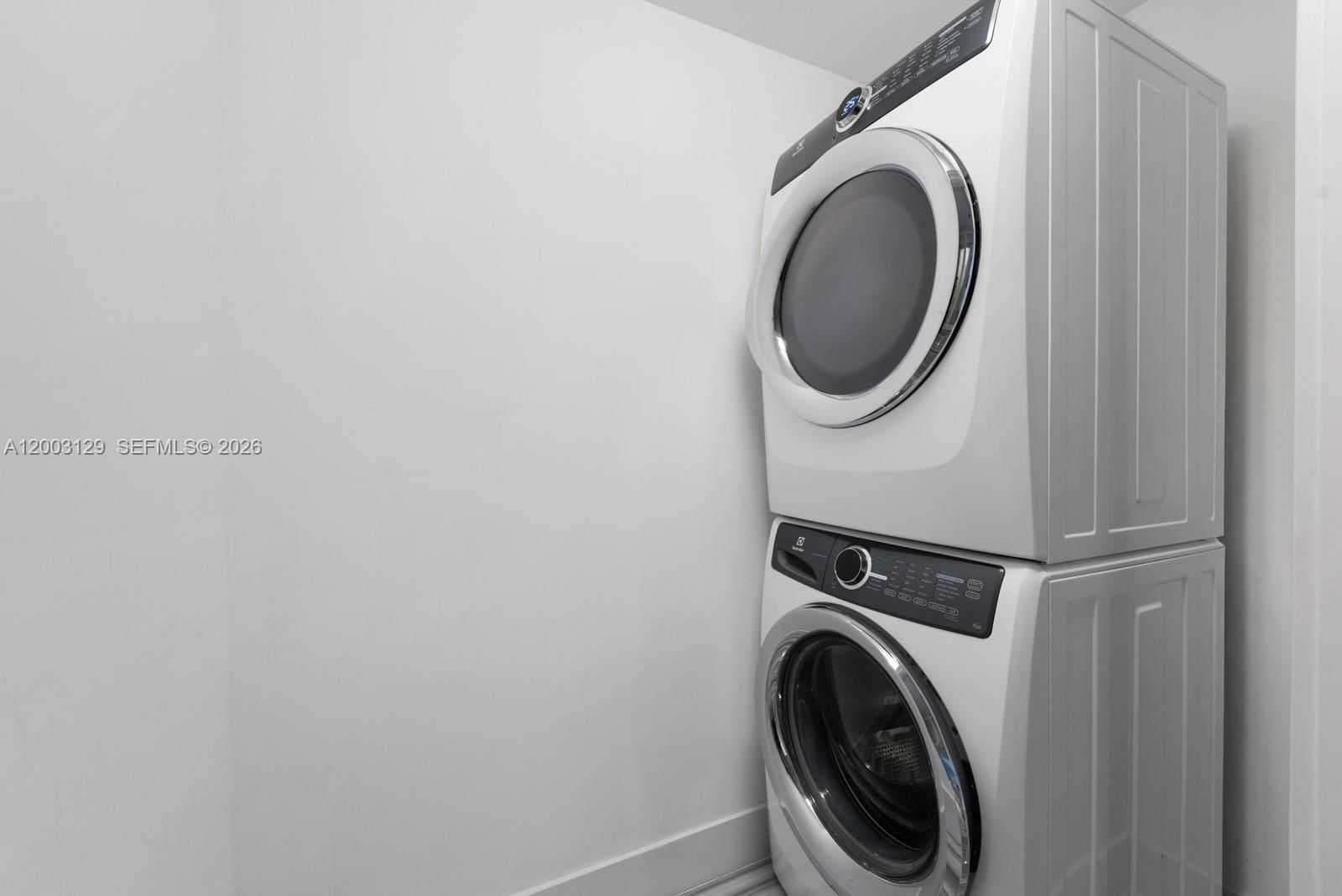 Real estate property located at 1451 Brickell Ave #903, Miami-dade, Echo Brickell Condo, Miami, FL