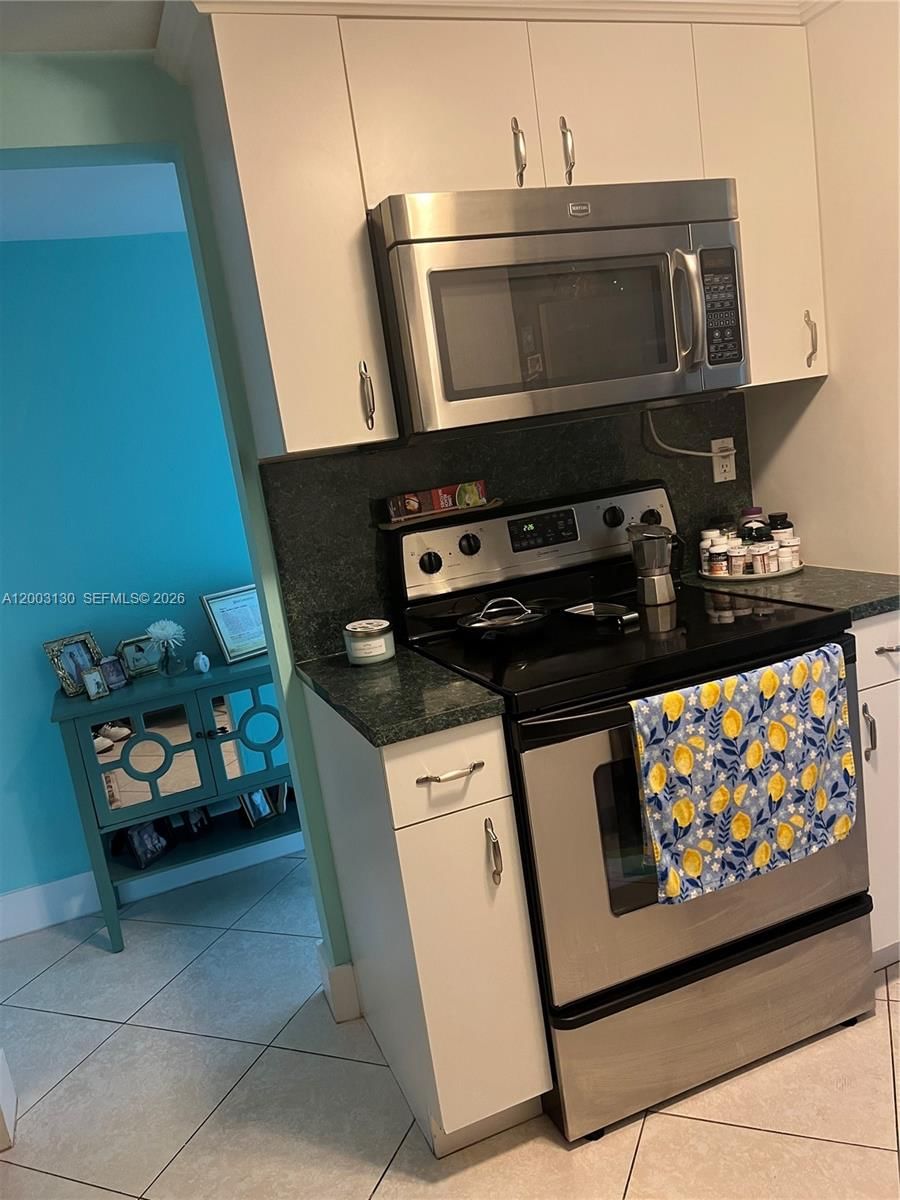 Real estate property located at 8335 72nd Ave #212D, Miami-dade, The Ledges Condo, Miami, FL
