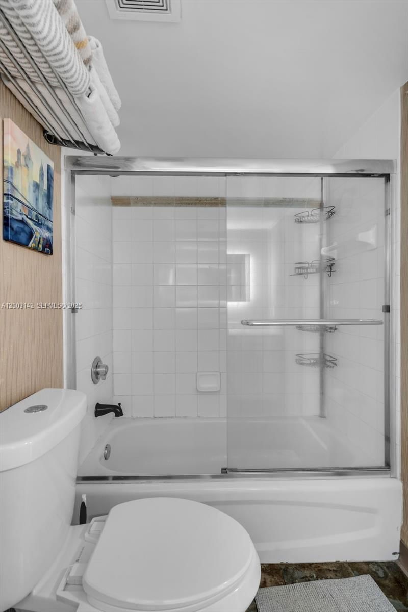 Real estate property located at 1200 Brickell Bay Dr #1924, Miami-dade, The Club At Brickell Bay, Miami, FL