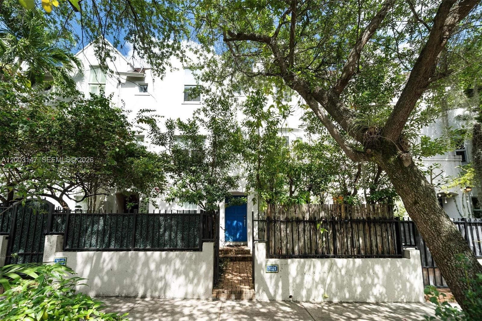 Real estate property located at 3021 Virginia St #11, Miami-dade, French Village In The Gro, Miami, FL