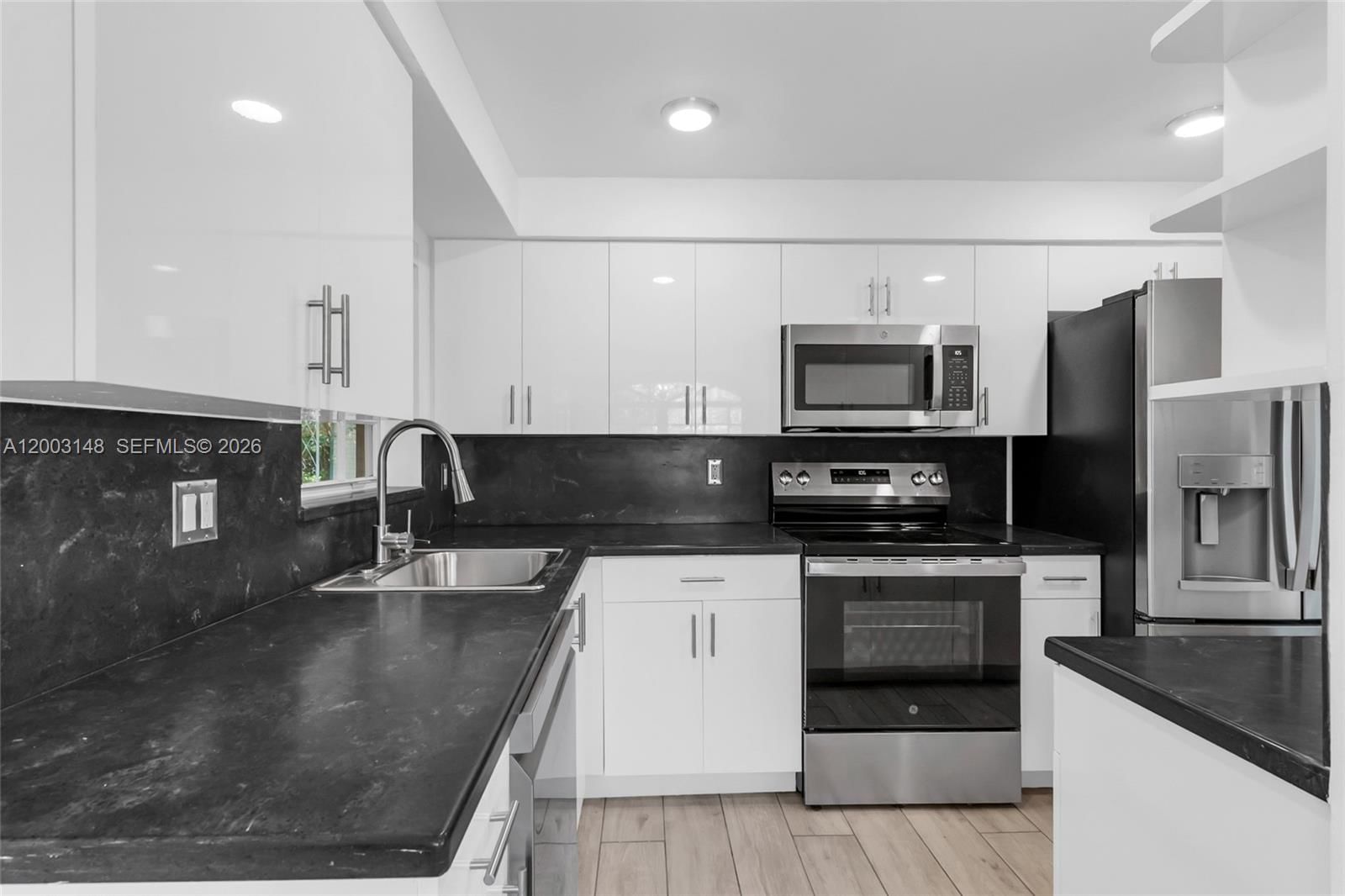 Real estate property located at 5971 13th Ave, Miami-dade, Westhaven Hgts 3rd Addn, Hialeah, FL