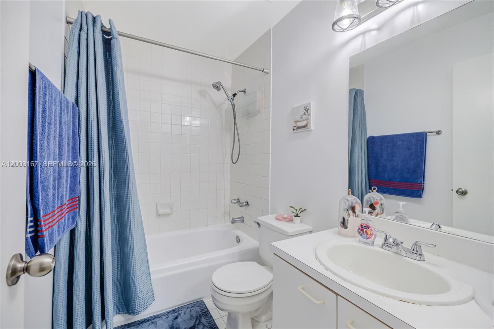 Real estate property located at 6255 Kendale Lakes Cir #218, Miami-dade, Paseo Real Condo, Miami, FL