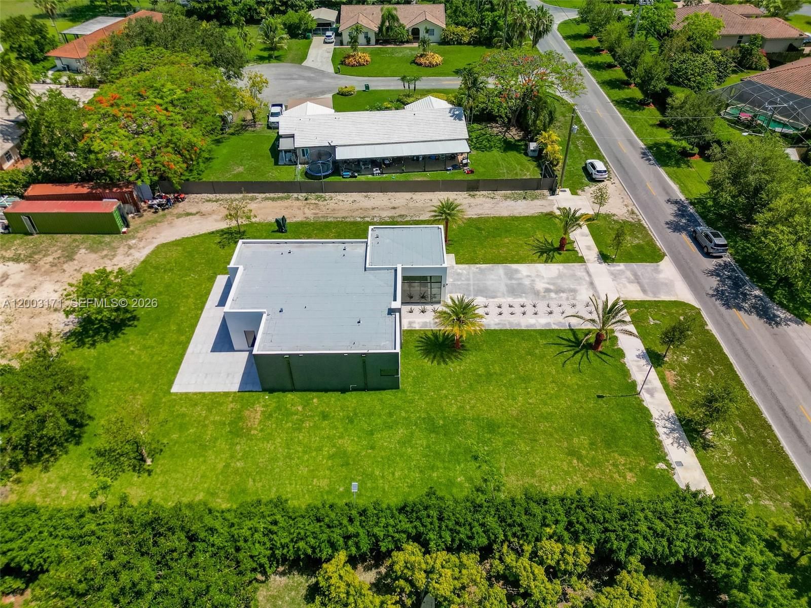 Real estate property located at 29705 187th Ave, Miami-dade, Giffen Manors, Homestead, FL