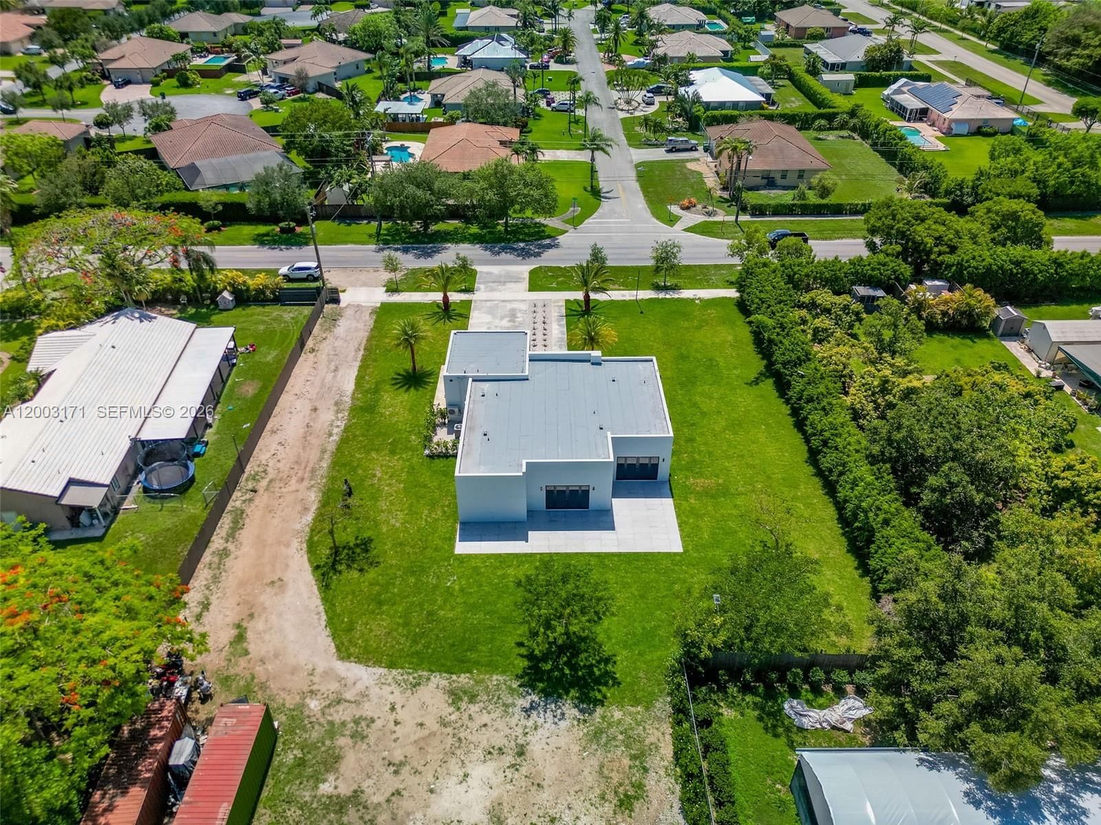 Real estate property located at 29705 187th Ave, Miami-dade, Giffen Manors, Homestead, FL