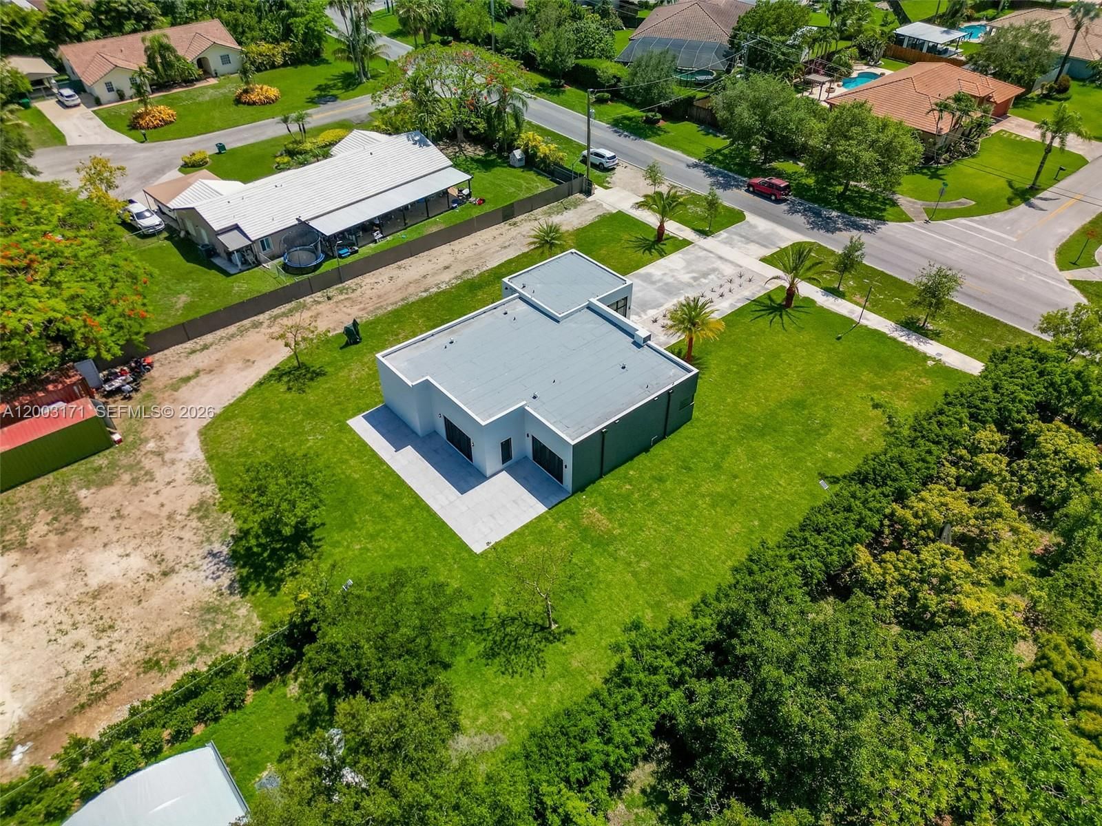 Real estate property located at 29705 187th Ave, Miami-dade, Giffen Manors, Homestead, FL