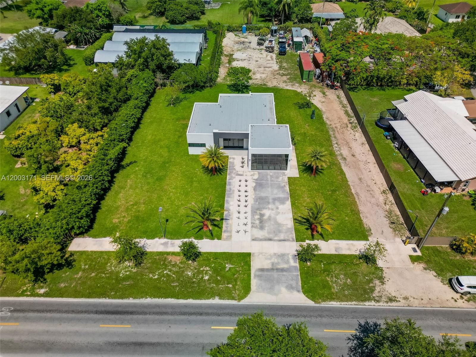 Real estate property located at 29705 187th Ave, Miami-dade, Giffen Manors, Homestead, FL