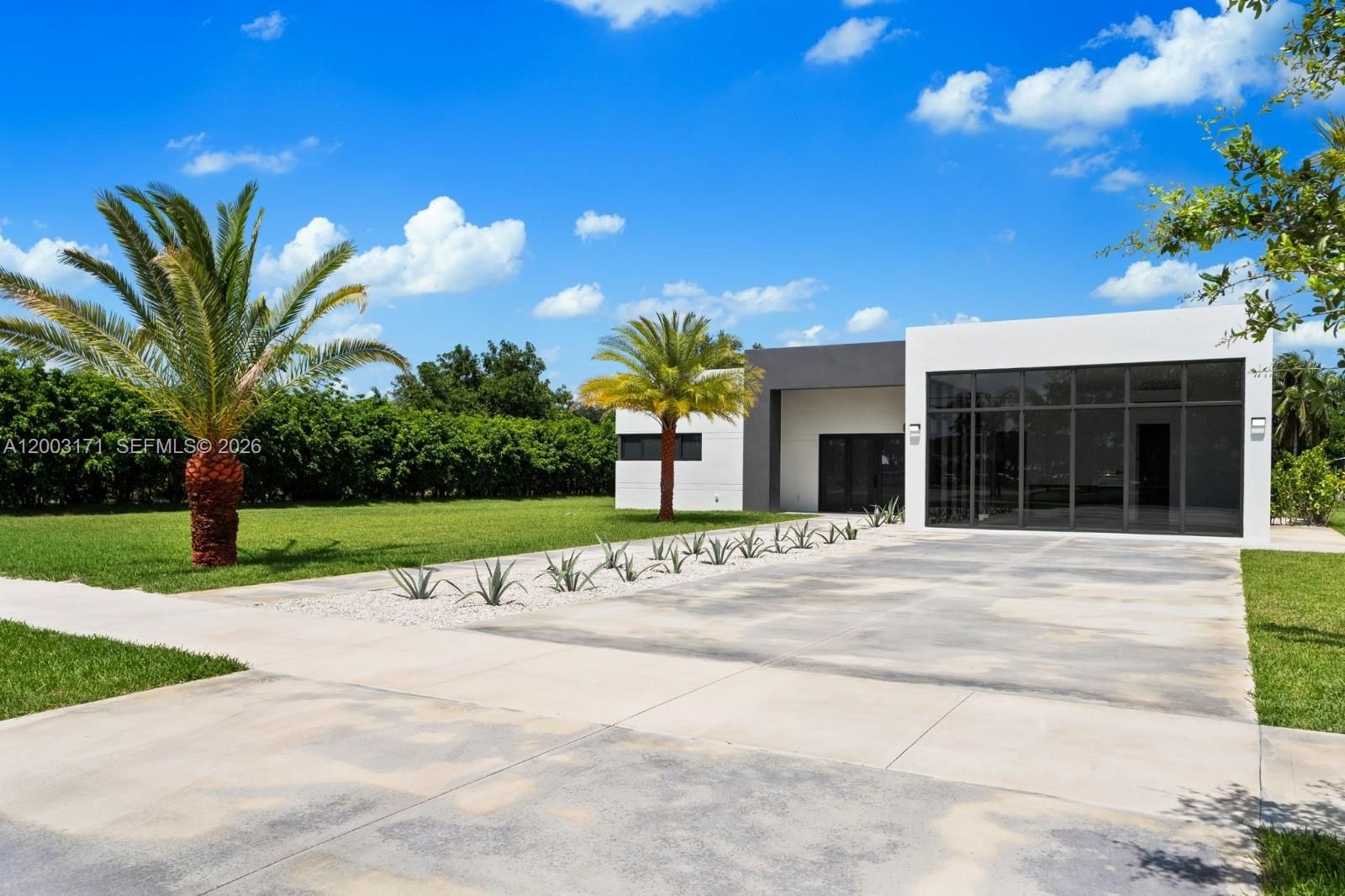 Real estate property located at 29705 187th Ave, Miami-dade, Giffen Manors, Homestead, FL