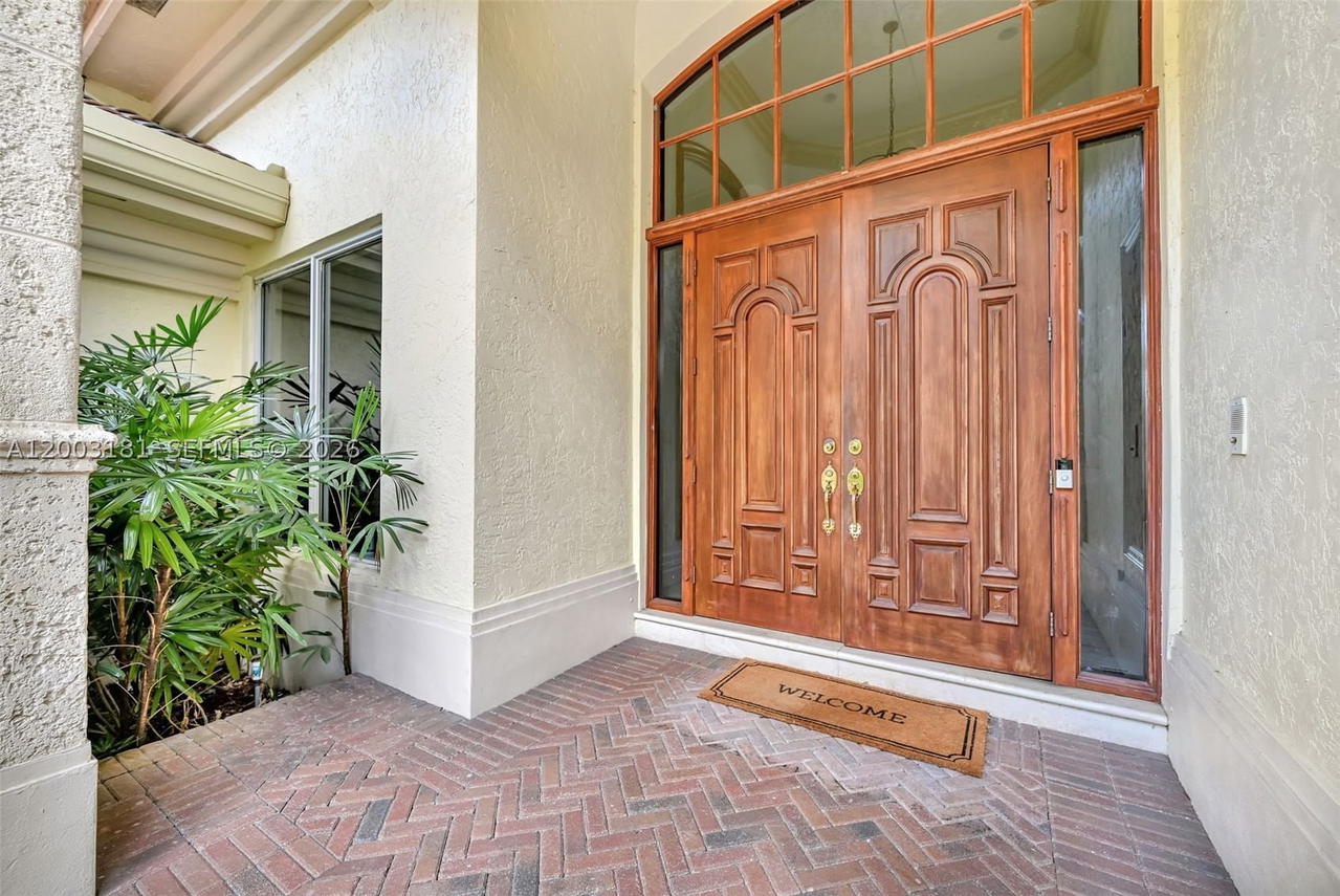 Real estate property located at 10430 Kestrel St, Broward, Enclave 2nd Section, Plantation, FL