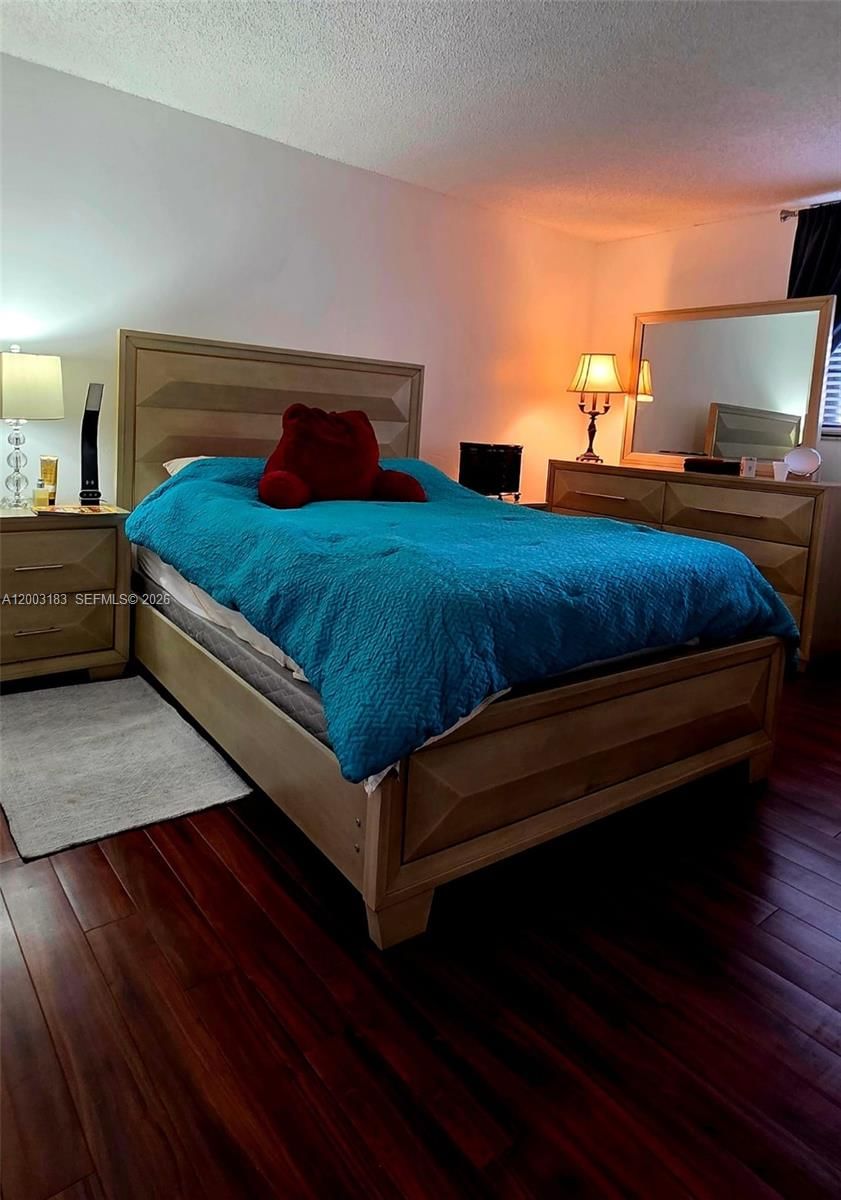 Real estate property located at 10835 112th Ave #106, Miami-dade, Gardens Of Kendall So Con, Miami, FL