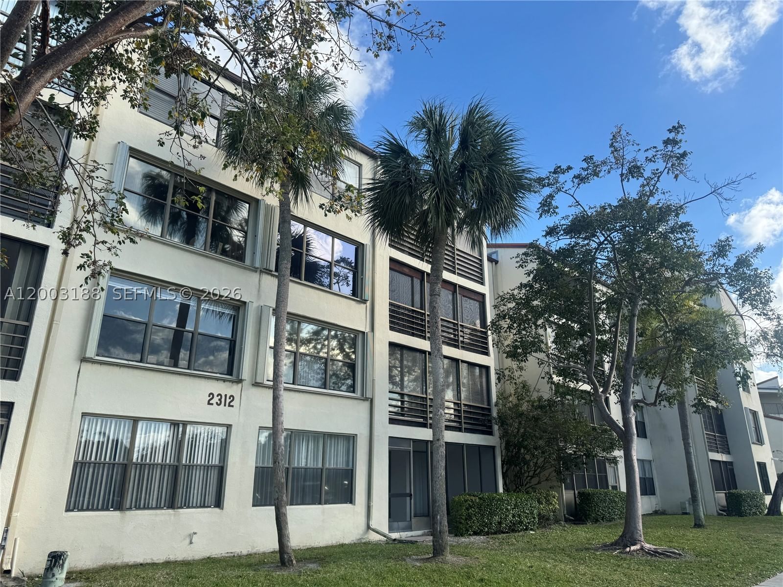 Real estate property located at 2312 Cypress Bend Dr #107, Broward, Cypress Bend I-b And I-c, Pompano Beach, FL