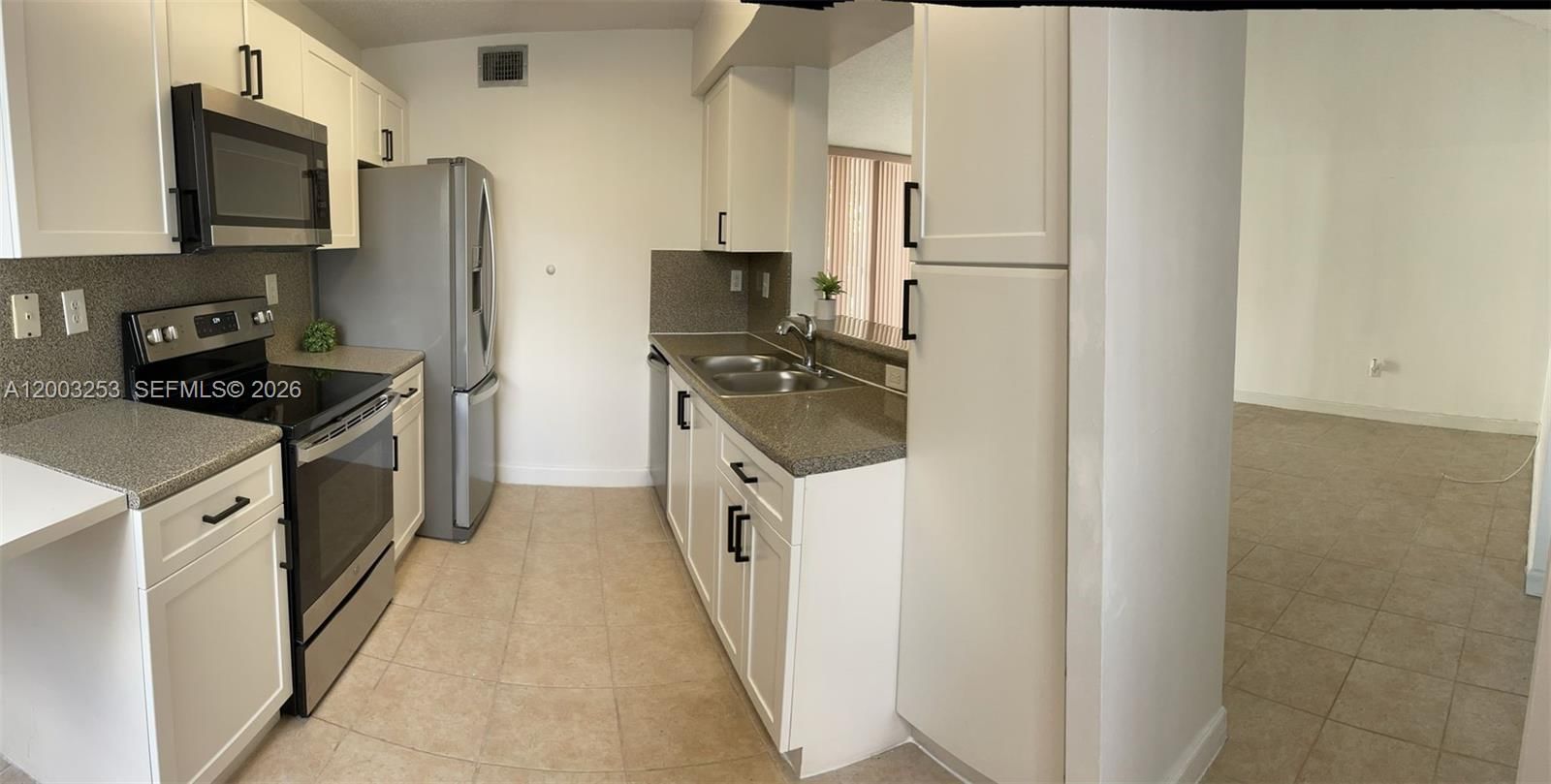 Real estate property located at 9762 47th Ter #175, Miami-dade, The Greens At Doral Condo, Doral, FL