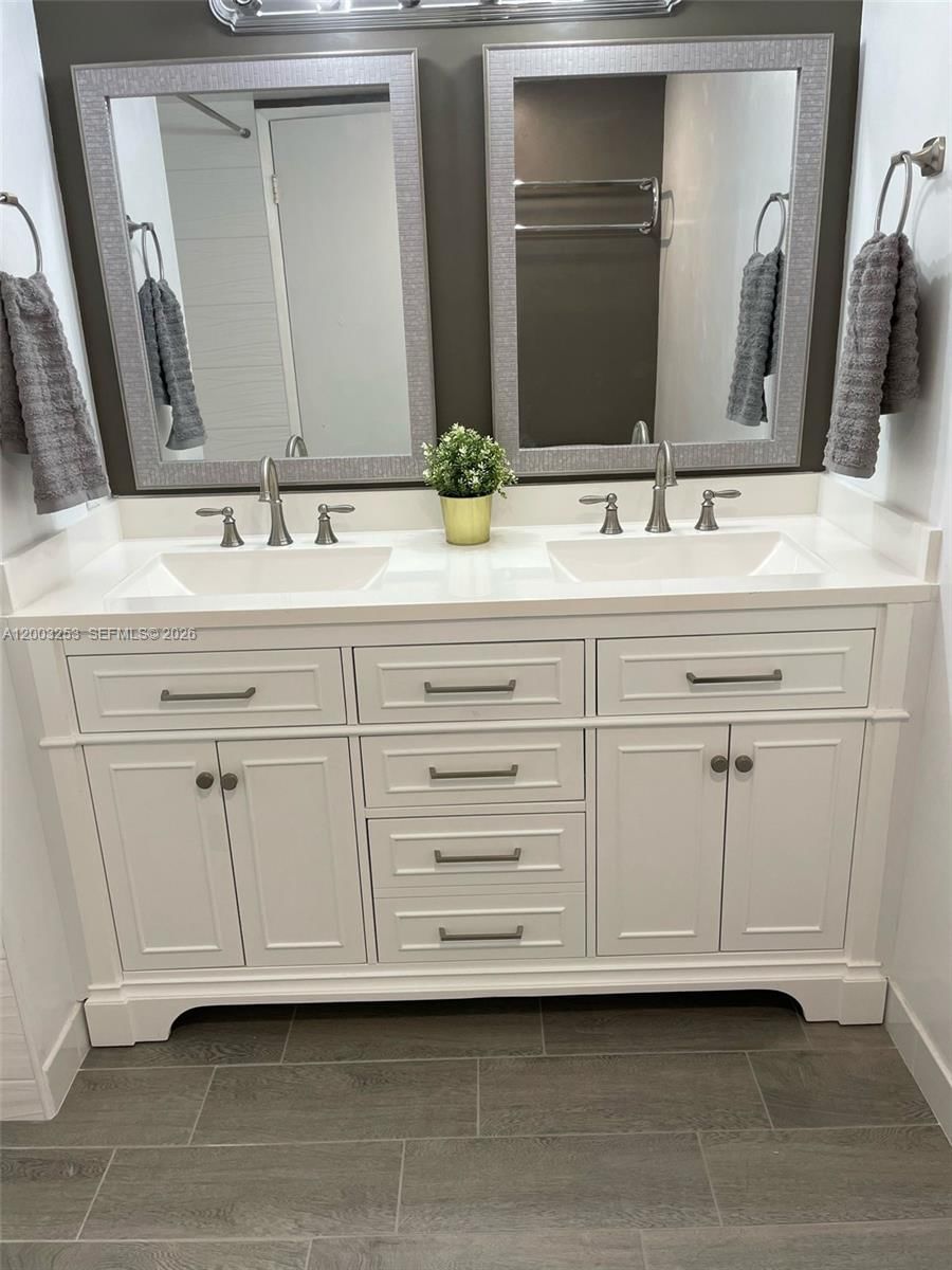 Real estate property located at 9762 47th Ter #175, Miami-dade, The Greens At Doral Condo, Doral, FL