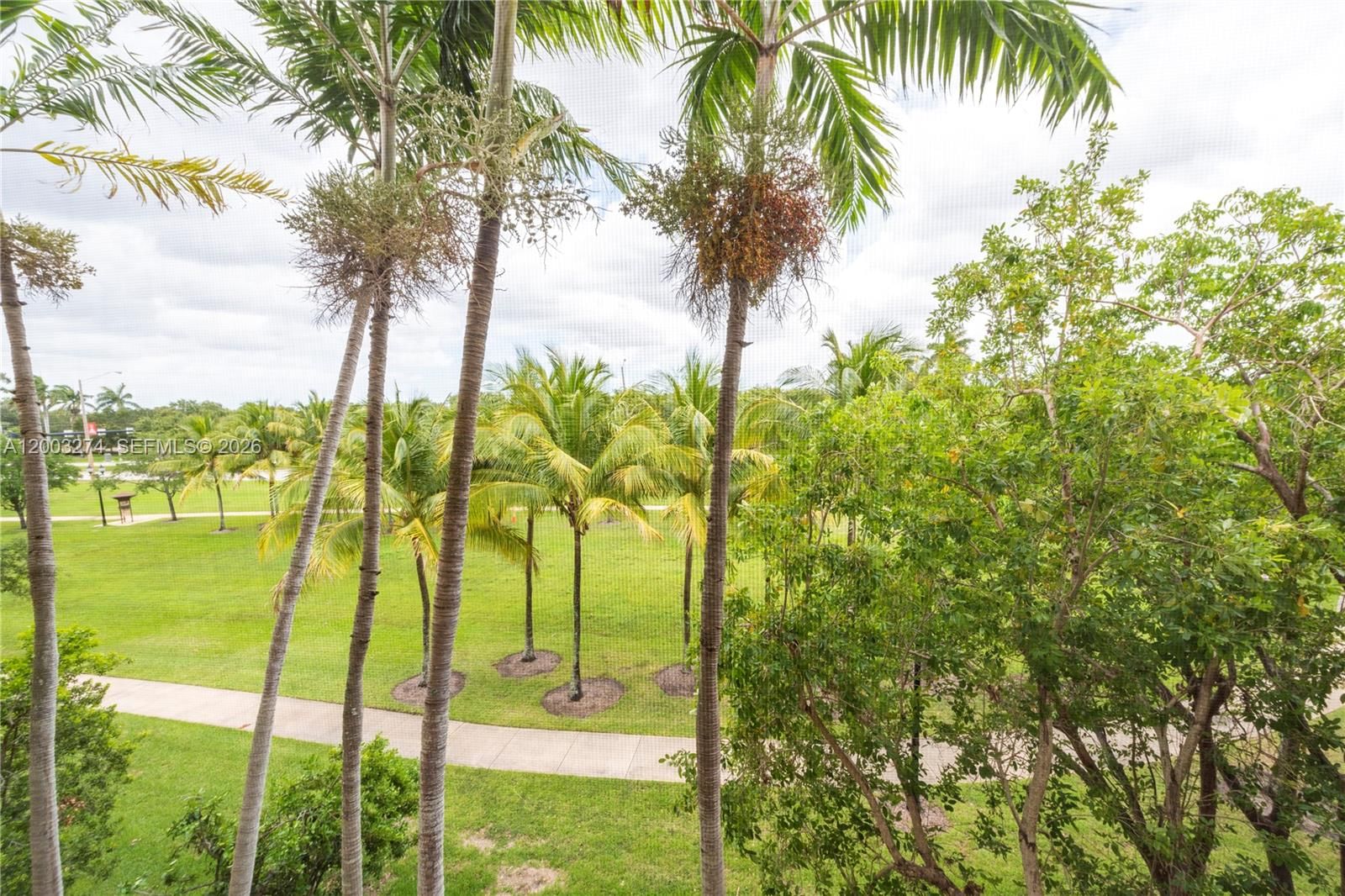 Real estate property located at 3020 125th Ave #317, Broward, Artesia, Sunrise, FL