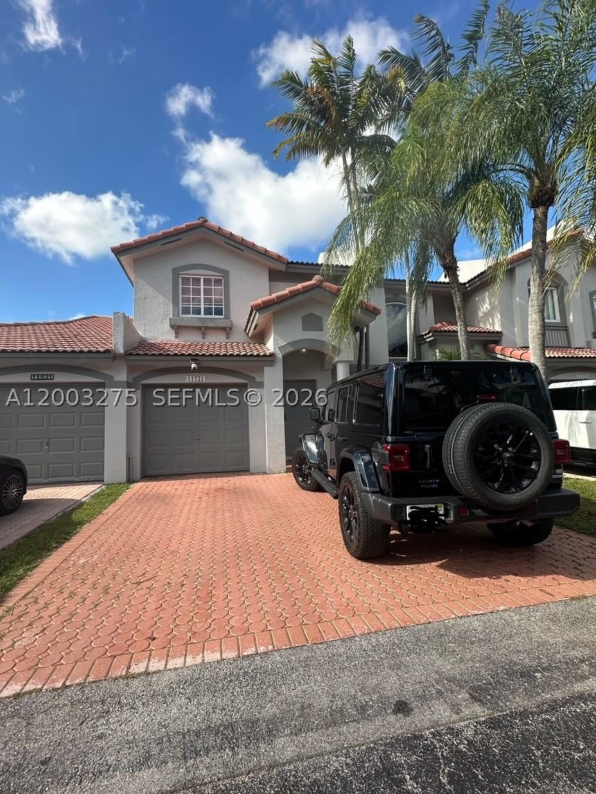 Real estate property located at 11521 50th Ter, Miami-dade, Doral Landings Townhomes, Doral, FL