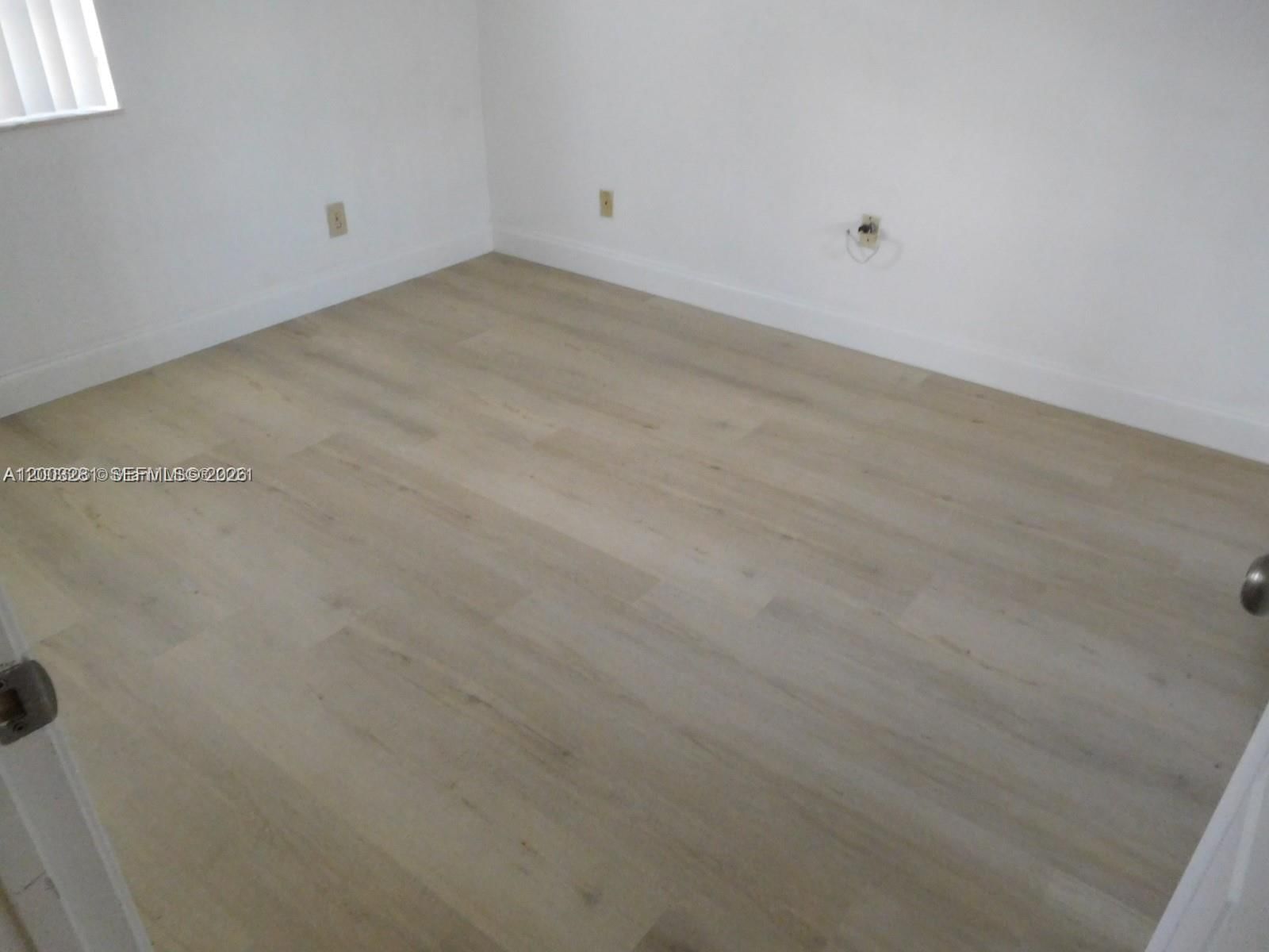 Real estate property located at 323 Ives Dairy Rd #323-06, Miami-dade, Condo B At Mediterranea P, Miami, FL