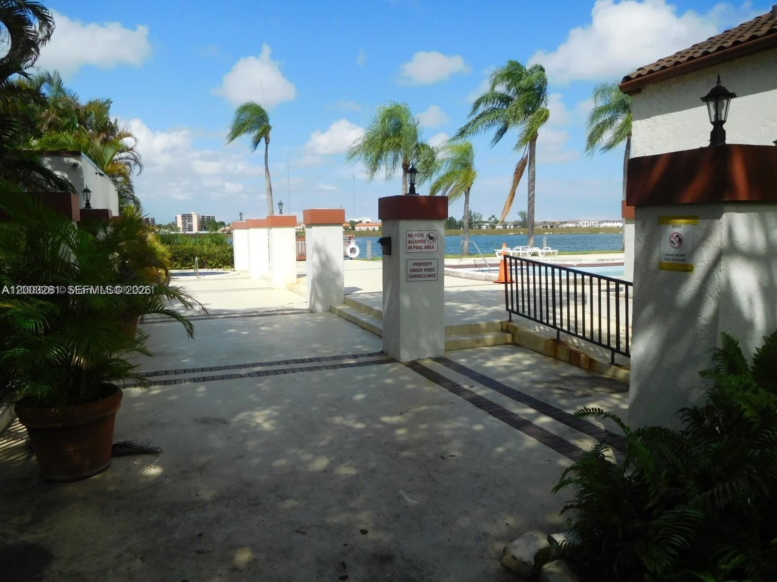 Real estate property located at 323 Ives Dairy Rd #323-06, Miami-dade, Condo B At Mediterranea P, Miami, FL