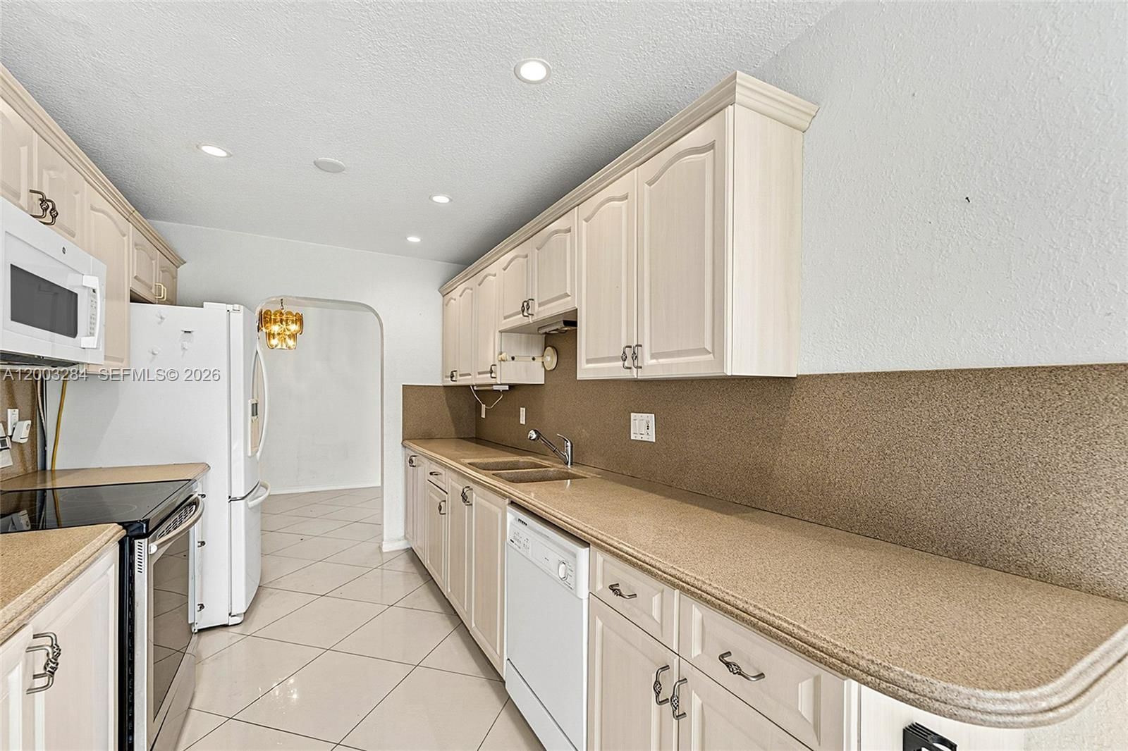 Real estate property located at 2832 10th Ave, Broward, Jenada Isle, Wilton Manors, FL