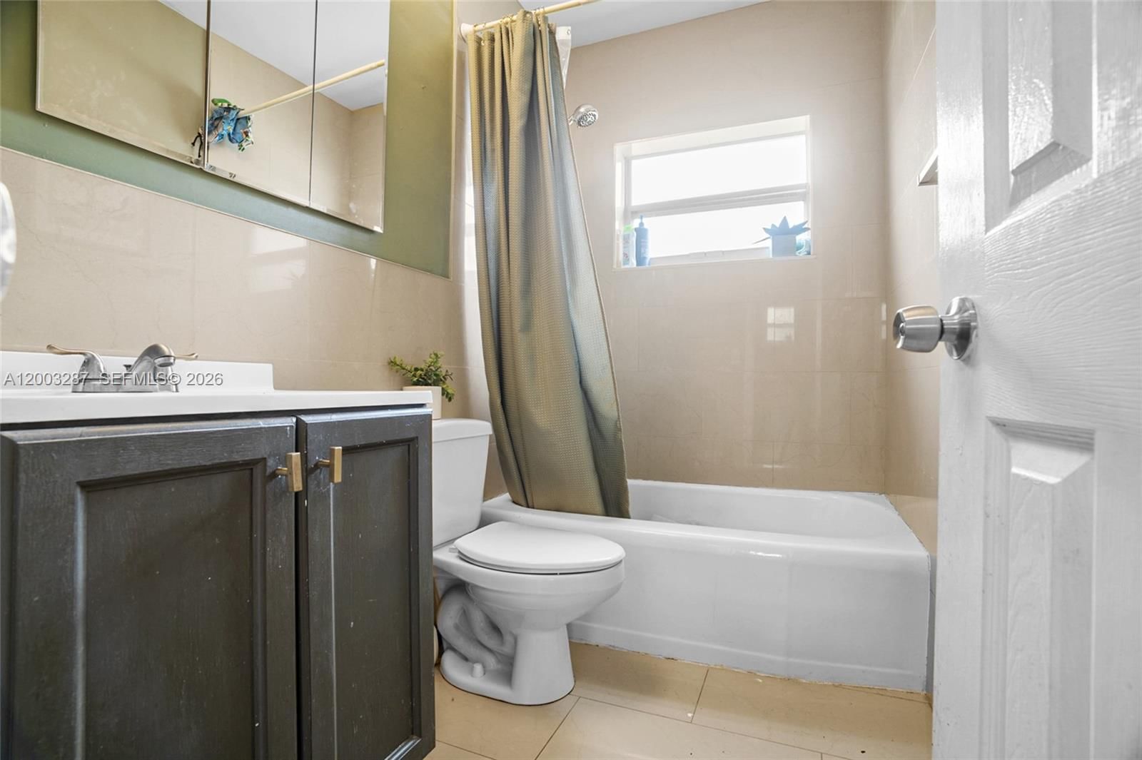 Real estate property located at 899 Country Club Cir, Broward, Golf View Heights, Plantation, FL