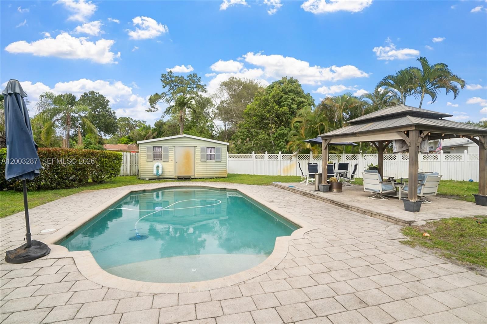 Real estate property located at 899 Country Club Cir, Broward, Golf View Heights, Plantation, FL