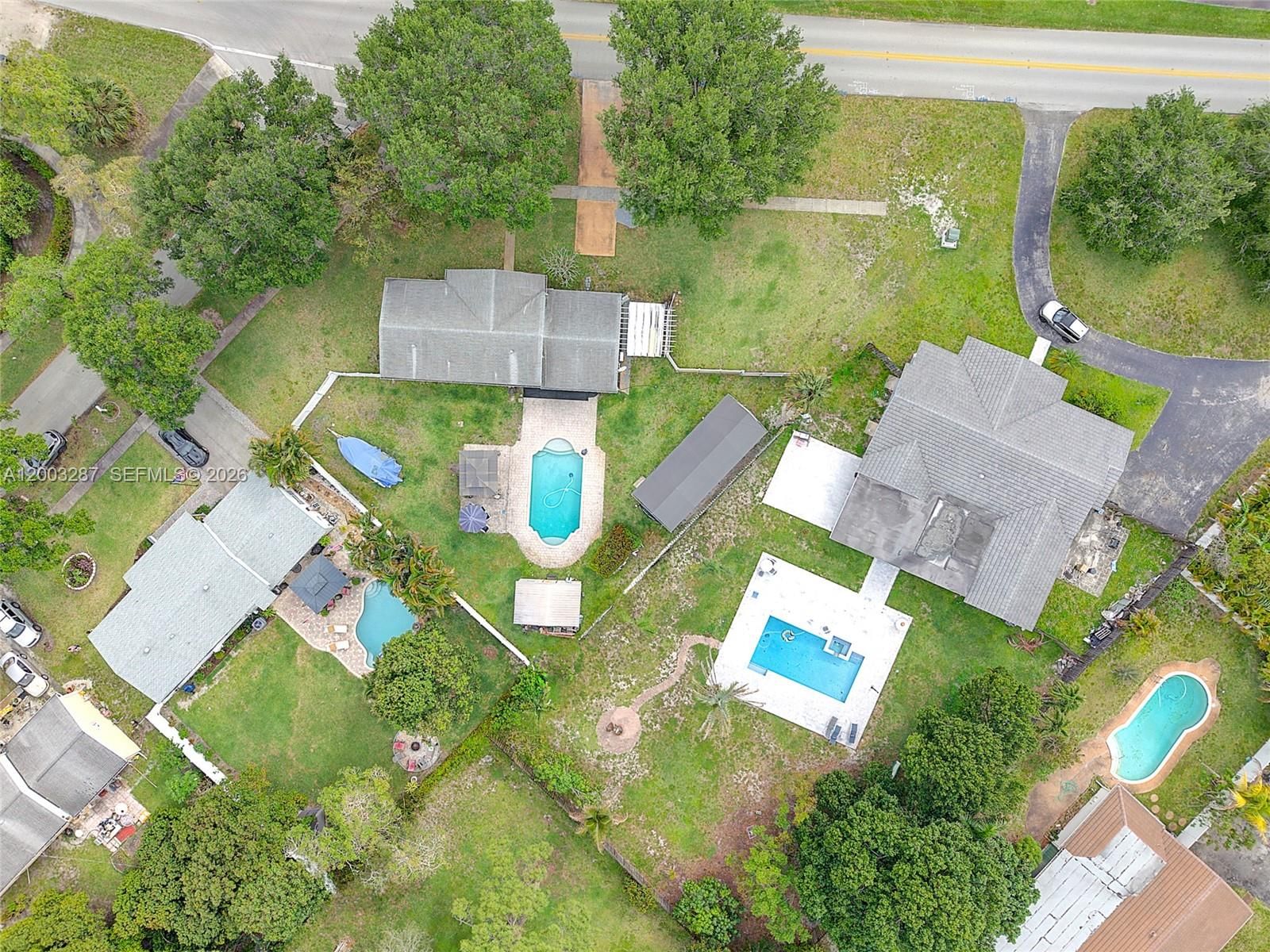 Real estate property located at 899 Country Club Cir, Broward, Golf View Heights, Plantation, FL