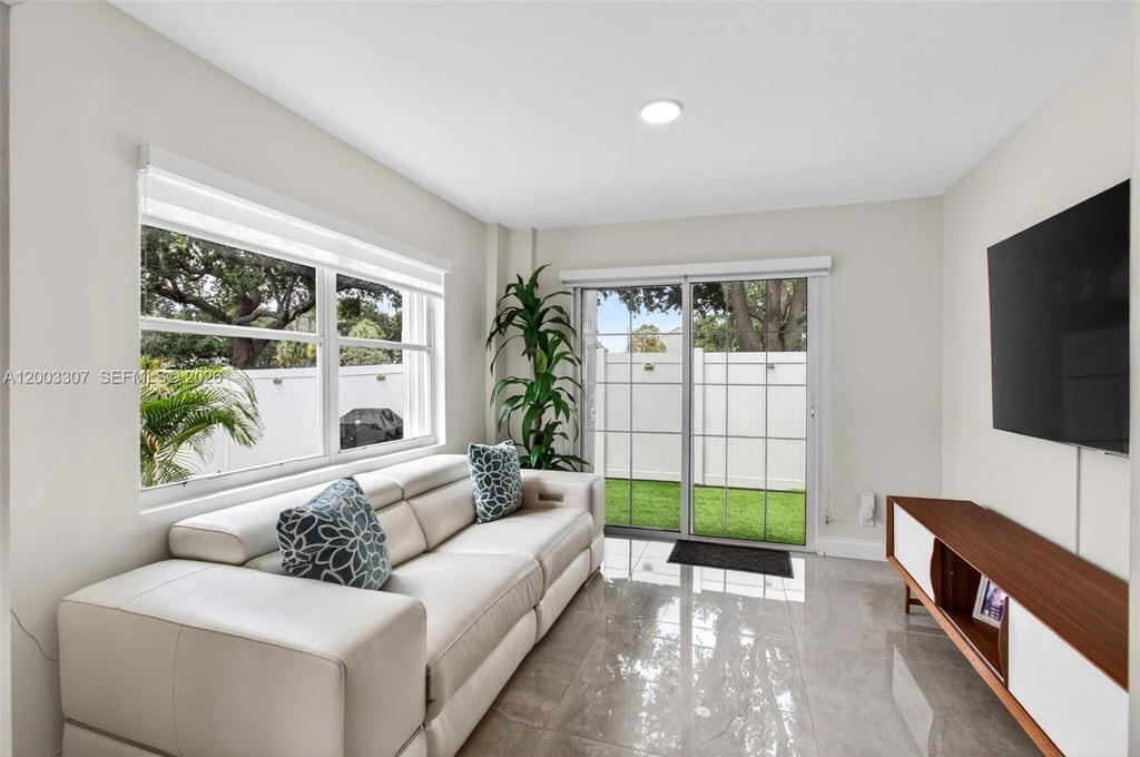 Real estate property located at 31 Bentwater Cir, Palm Beach, Boynton Lakes 6-a, Boynton Beach, FL