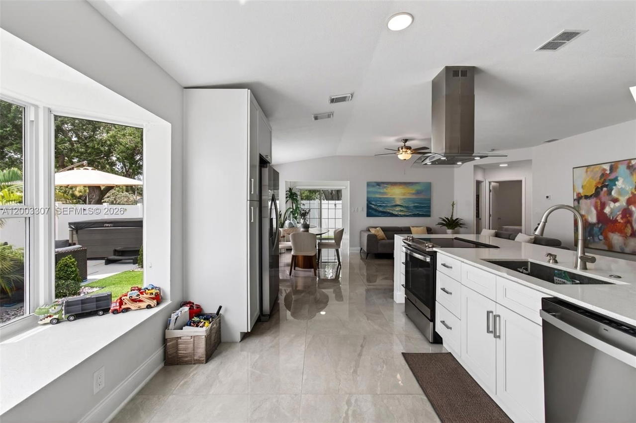 Real estate property located at 31 Bentwater Cir, Palm Beach, Boynton Lakes 6-a, Boynton Beach, FL