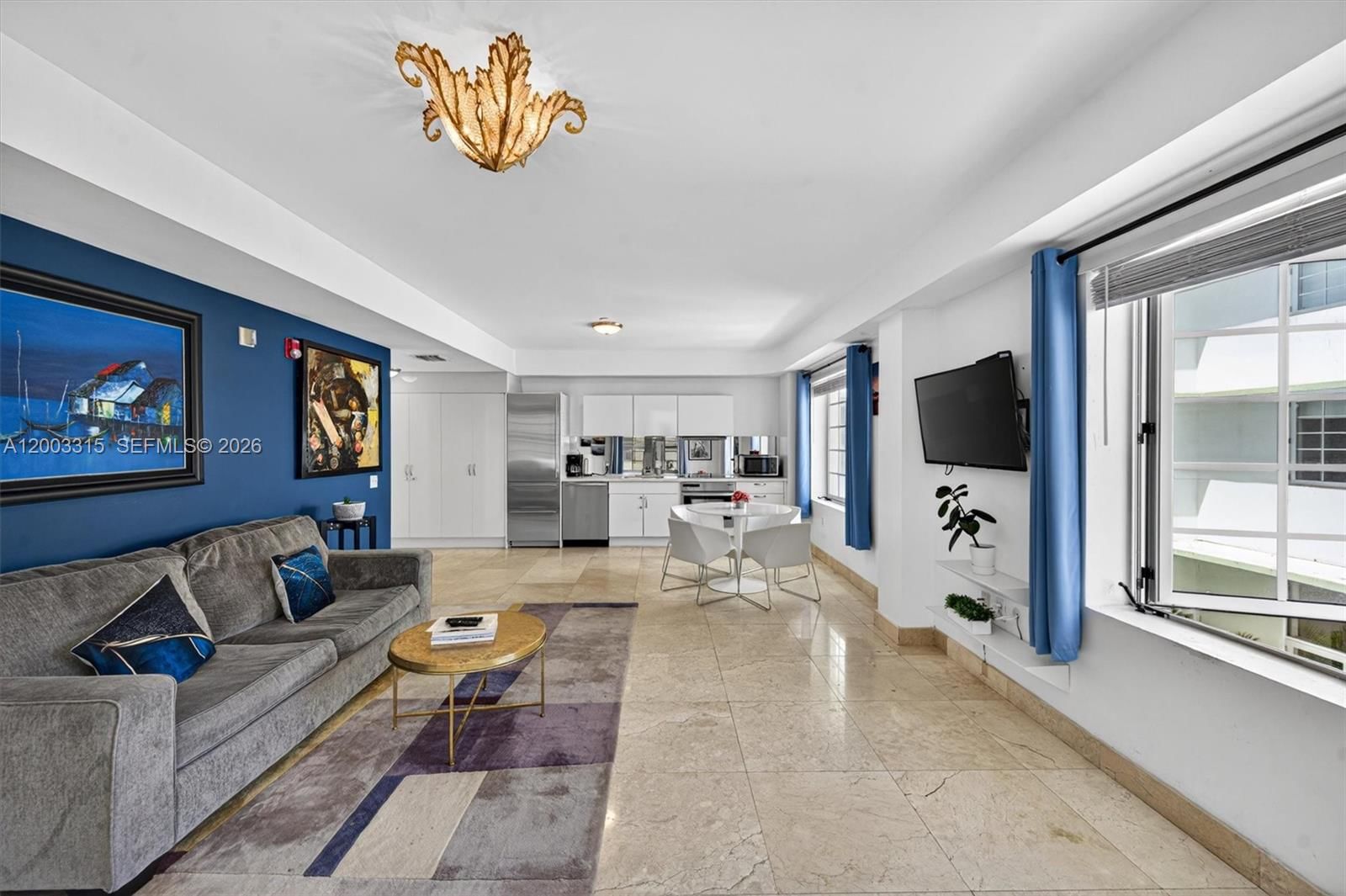 Real estate property located at 1250 Ocean Dr #3F, Miami-dade, The Carlyle Deco Hotel Co, Miami Beach, FL
