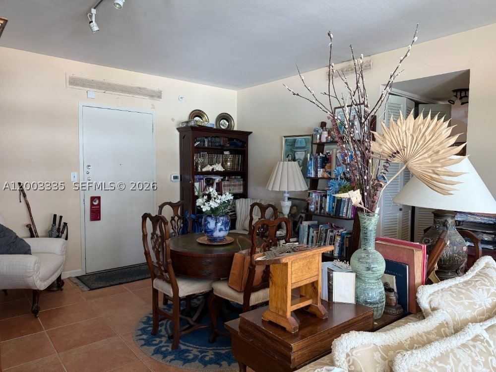 Real estate property located at , Miami-dade, Crystal House, Miami Beach, FL