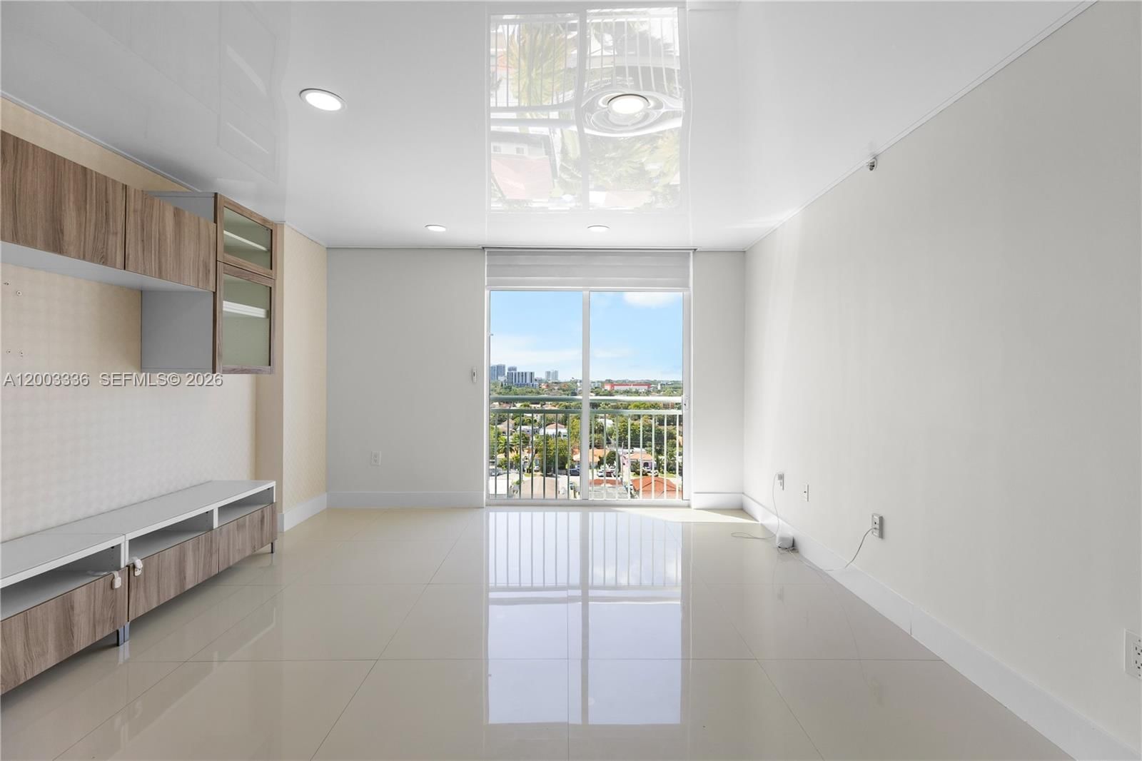 Real estate property located at 3000 Coral Way #1110, Miami-dade, The Aston Condo, Miami, FL
