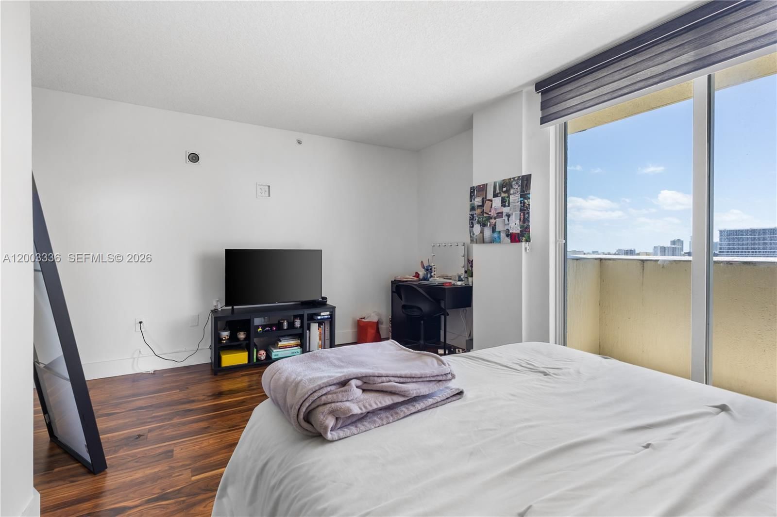 Real estate property located at 3000 Coral Way #1110, Miami-dade, The Aston Condo, Miami, FL