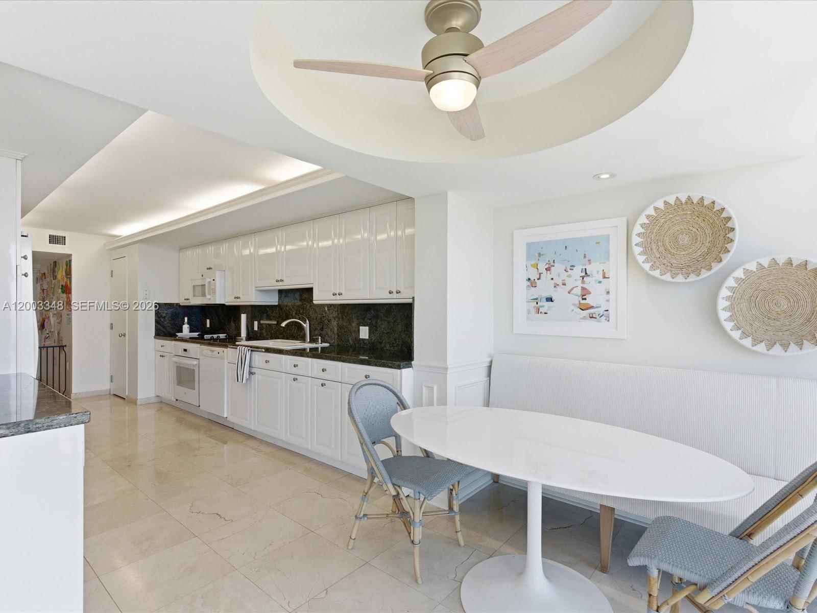 Real estate property located at 600 Grapetree Dr #10BN, Miami-dade, Mar-azul Condo, Key Biscayne, FL