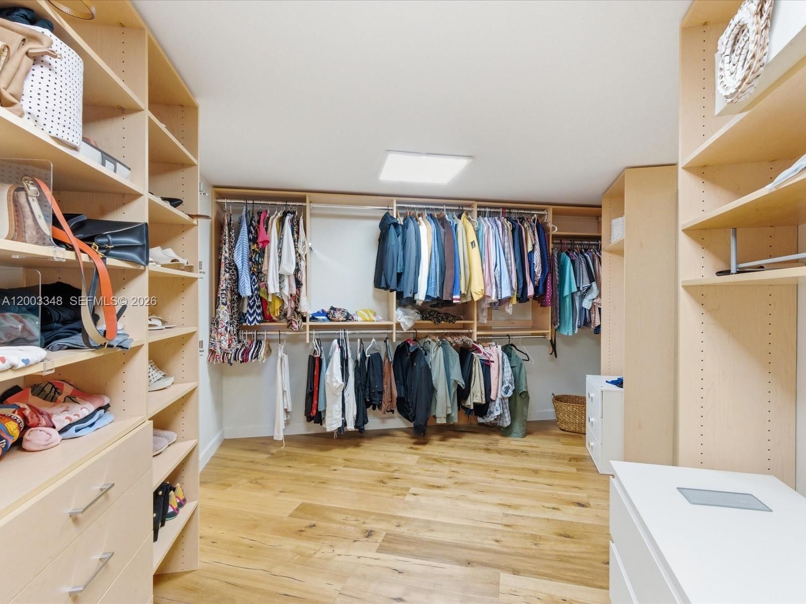 Real estate property located at 600 Grapetree Dr #10BN, Miami-dade, Mar-azul Condo, Key Biscayne, FL