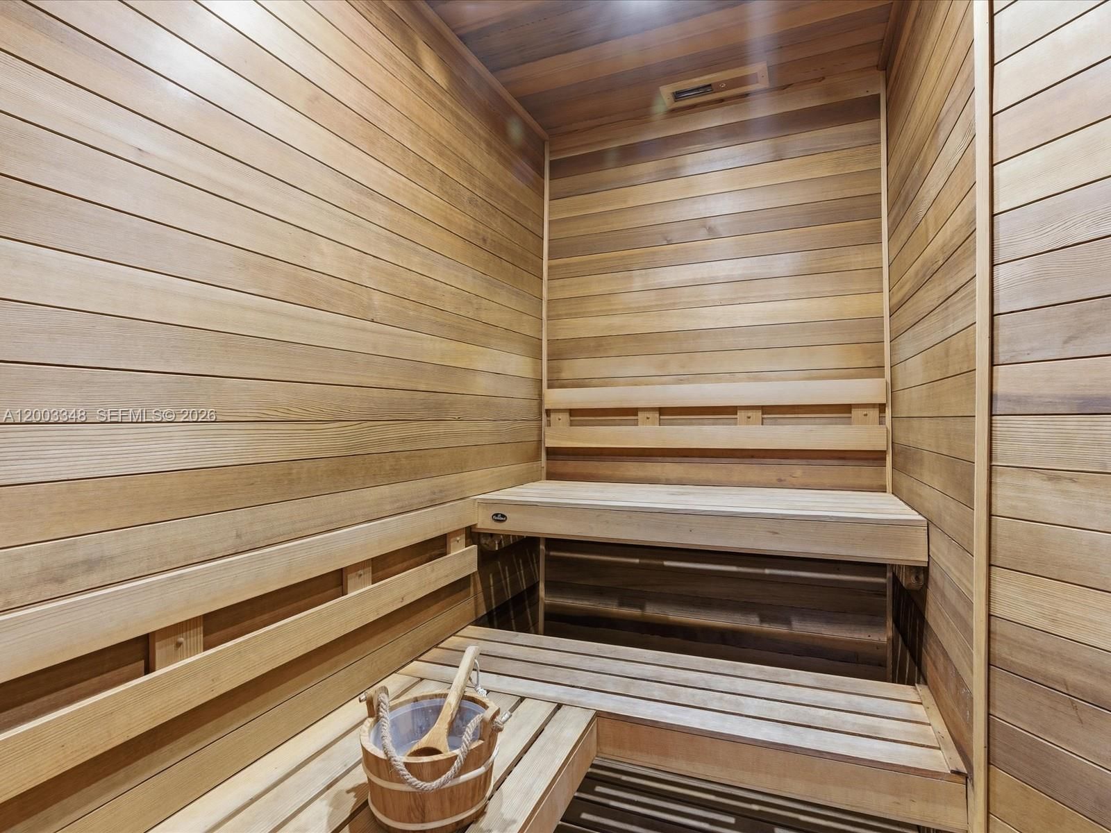 Real estate property located at 600 Grapetree Dr #10BN, Miami-dade, Mar-azul Condo, Key Biscayne, FL