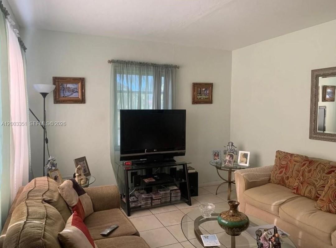 Real estate property located at 3410 11th St, Miami-dade, Tamiami Pines Rev Plat, Miami, FL