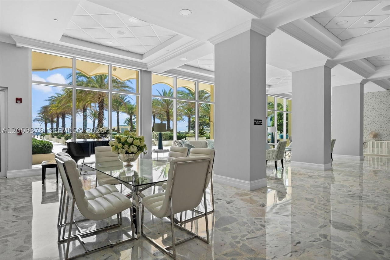 Real estate property located at 2501 Ocean Dr #536, Broward, Wave Condo, Hollywood, FL