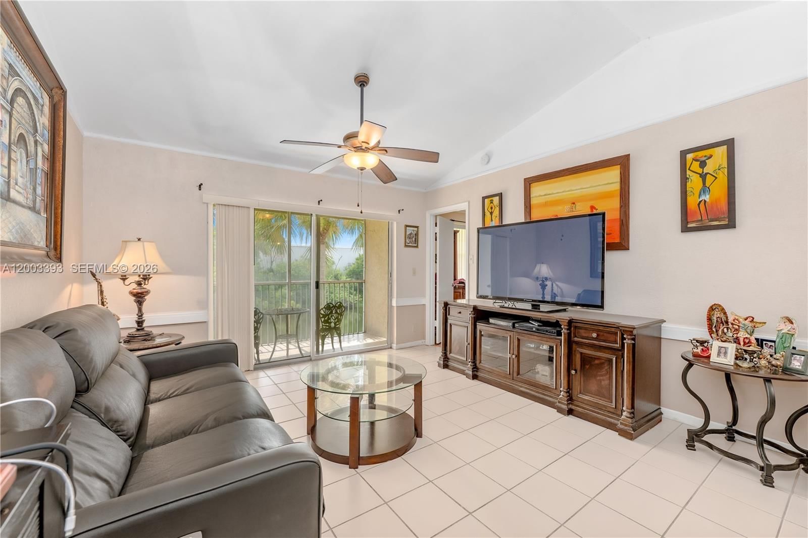 Real estate property located at 5560 Lakeside Dr #204, Broward, Viewpointe Condo, Margate, FL