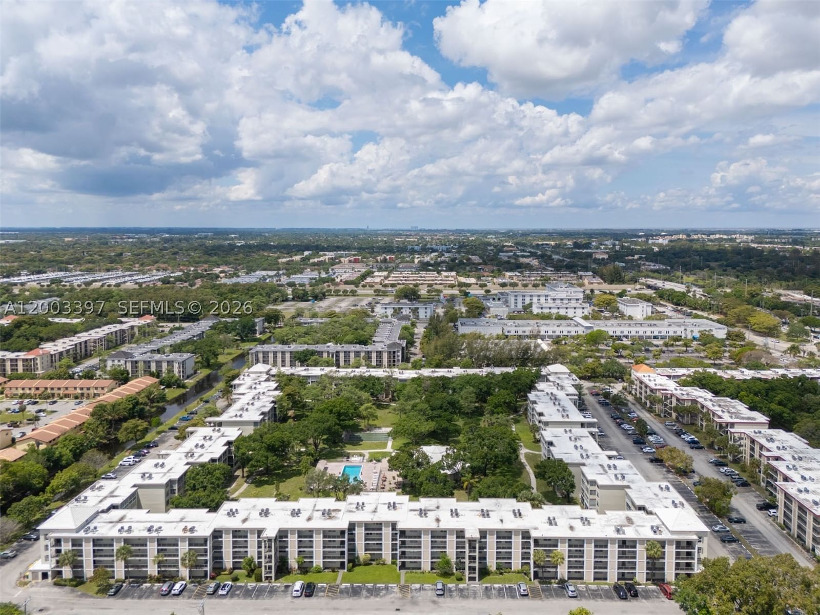 Real estate property located at 2999 48th Ave #448, Broward, Cypress Chase Condo No 2, Lauderdale Lakes, FL