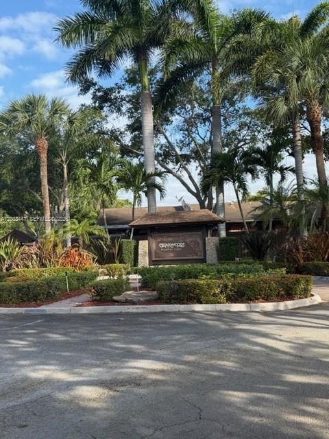 Real estate property located at 10331 Holly Ct, Broward, Everglades Sugar & Land C, Pembroke Pines, FL